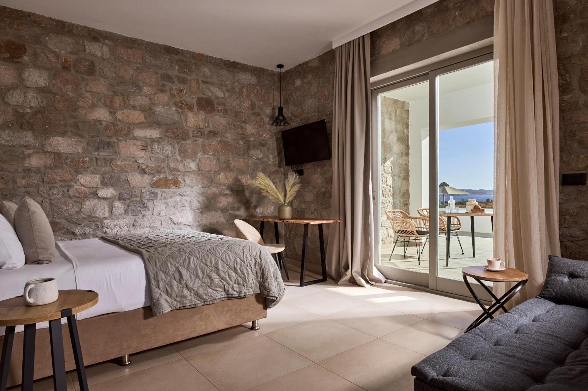 Kedros Milos Suites Adamantas  Exterior foto