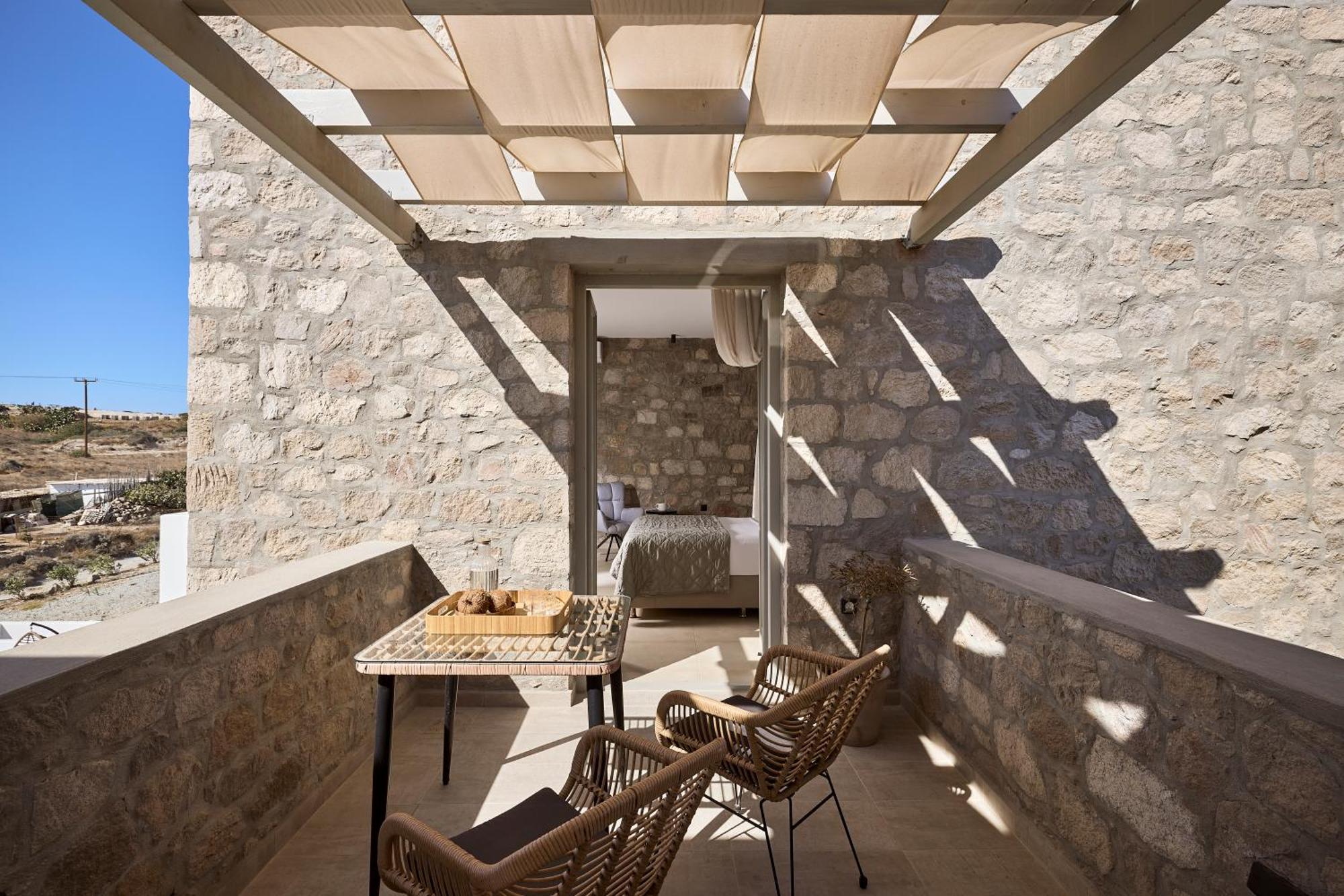Kedros Milos Suites Adamantas  Exterior foto