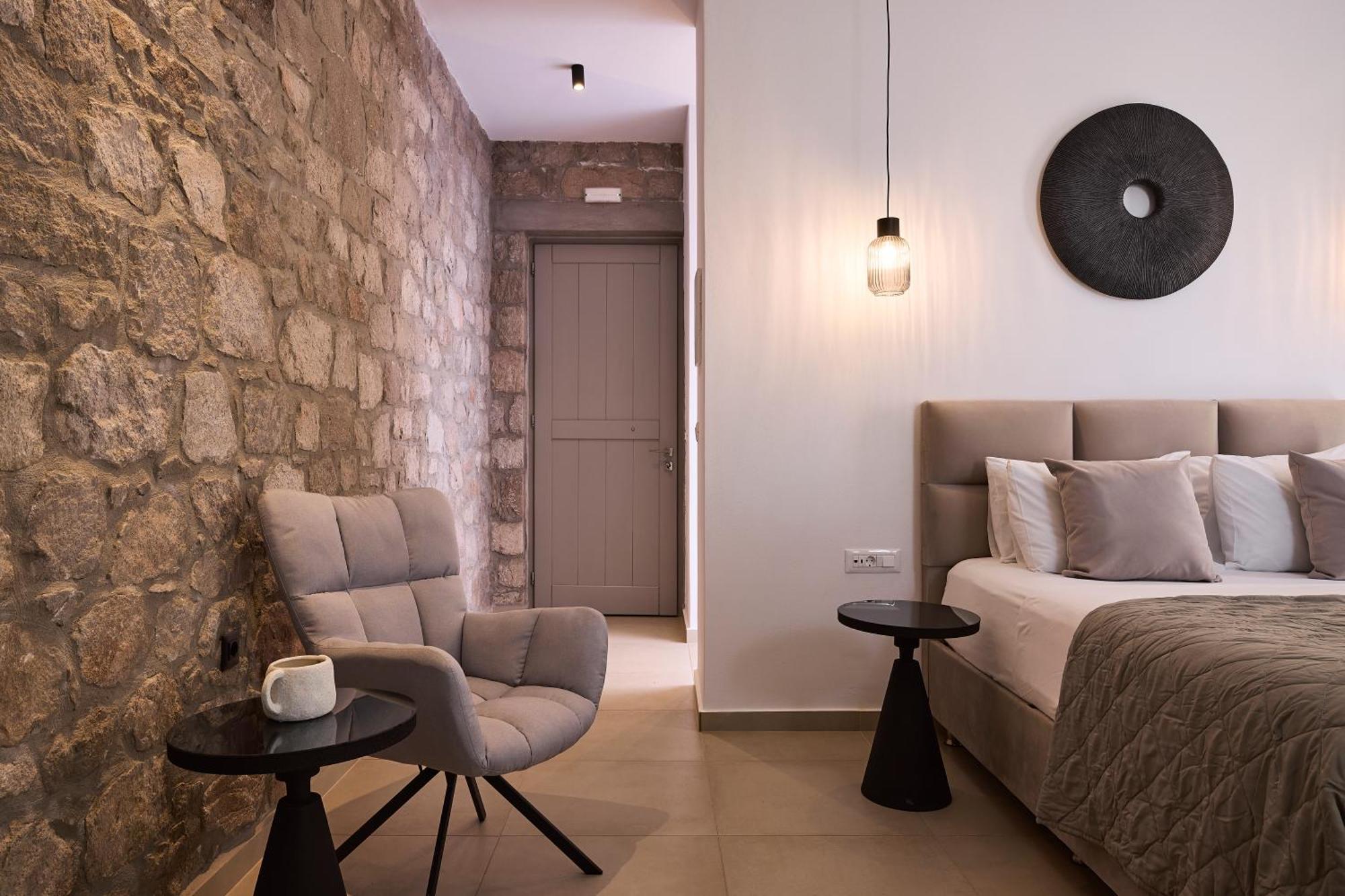 Kedros Milos Suites Adamantas  Exterior foto